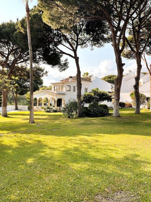 Villa Santa Cristina Cerca Del Mar Marbella Exterior photo